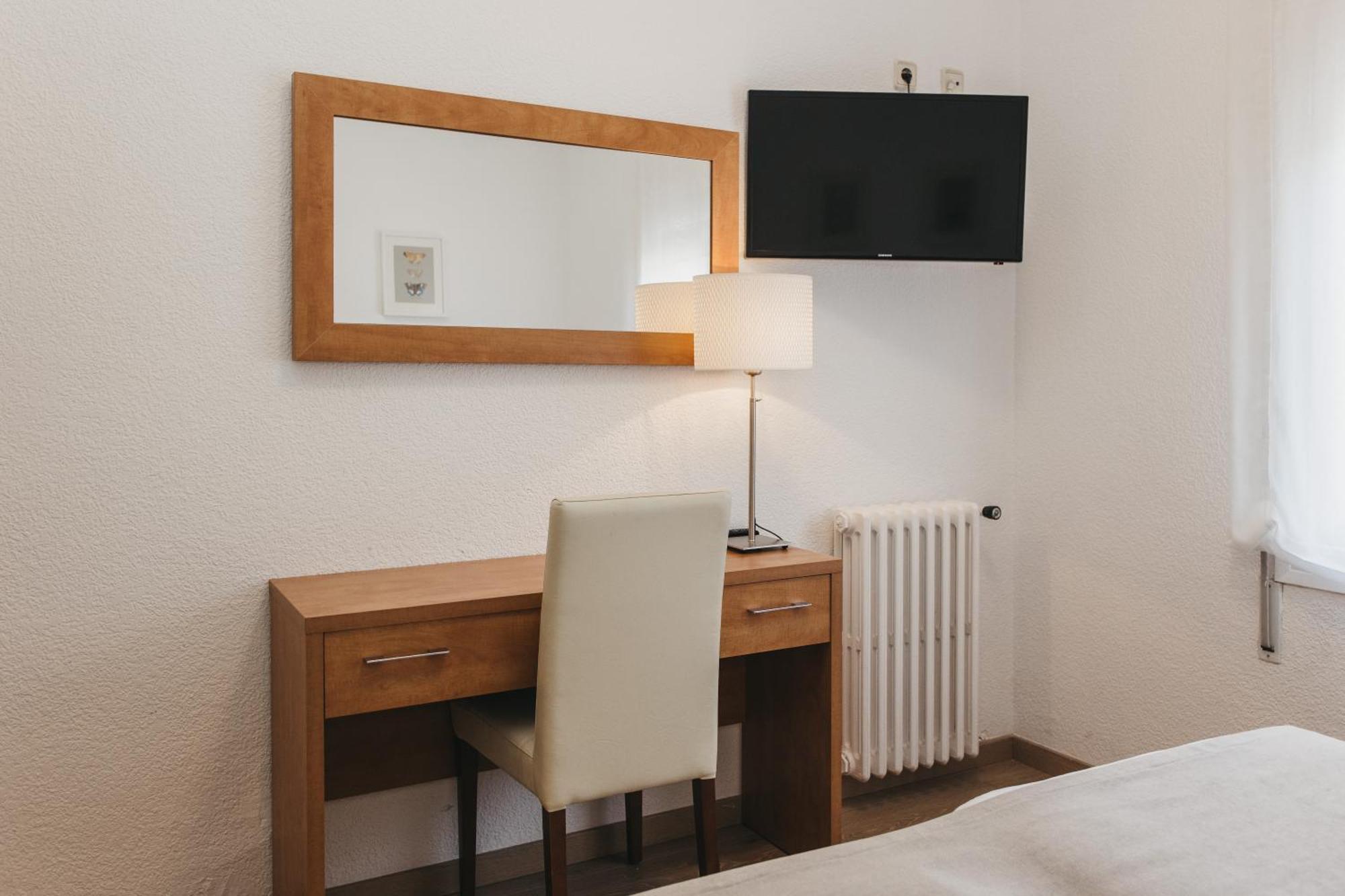 Hotel Catalunya Park Ribes De Freser Ngoại thất bức ảnh